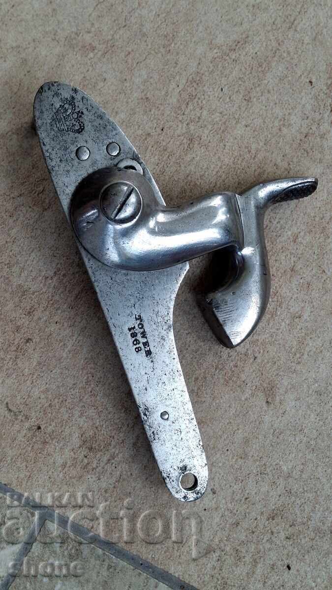 Механизъм, пищов, кремъчен, капсилен с цена 350.00 лв. | € 178.95 Механизъм, пищов, кремъчен, капсилен с цена 350.00 лв. | € 178.95