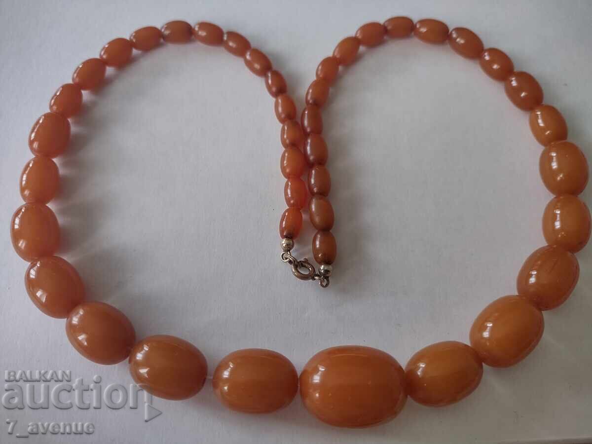 Necklace, beautiful, delicate, very nice color 18.04.2025 with price 199.00 BGN | € 101.75 Necklace, beautiful, delicate, very nice color 18.04.2025 with price 199.00 BGN | € 101.75