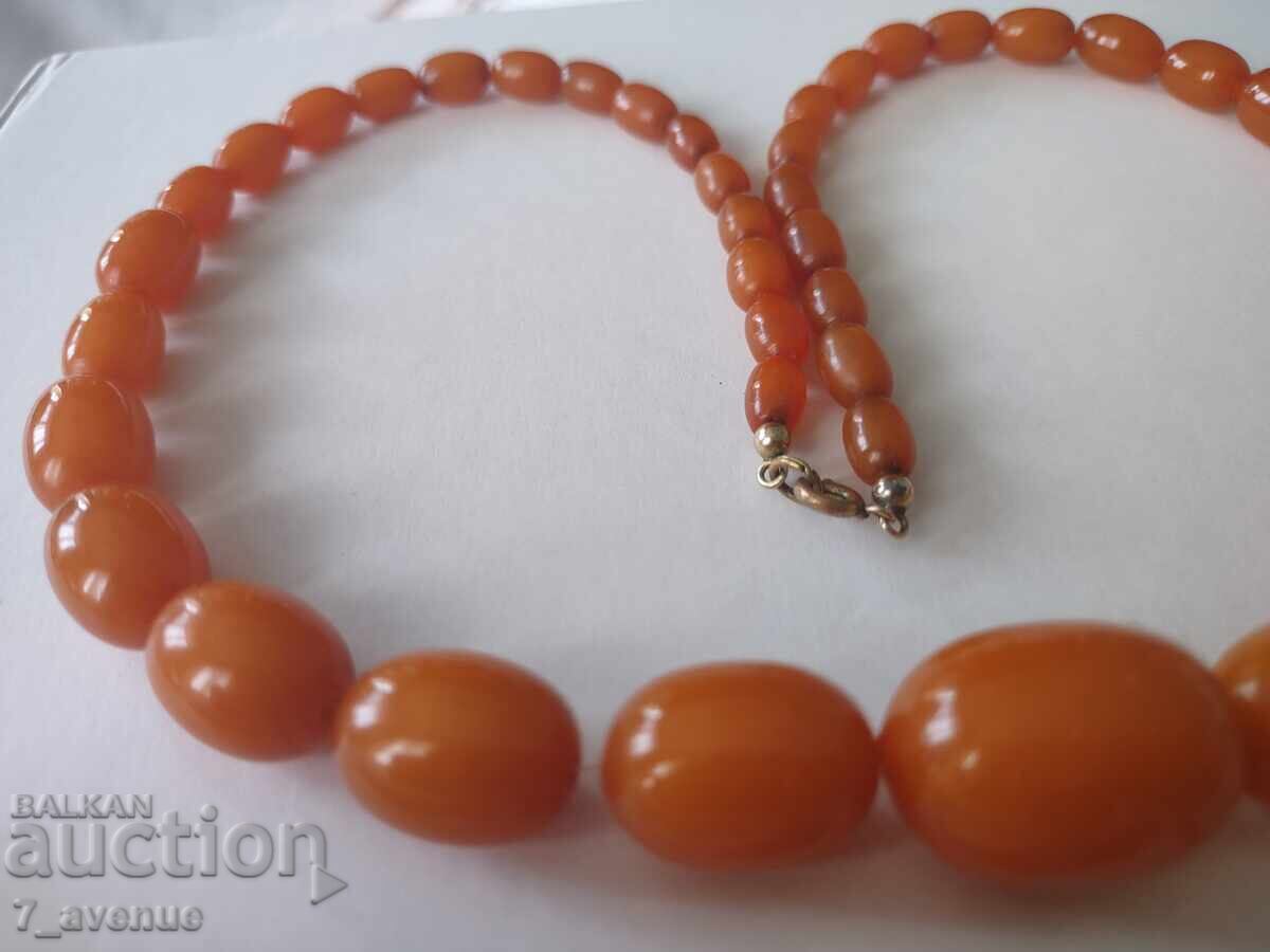 Auction Necklace, beautiful, delicate, very nice color 18.04.2025 Auction Necklace, beautiful, delicate, very nice color 18.04.2025