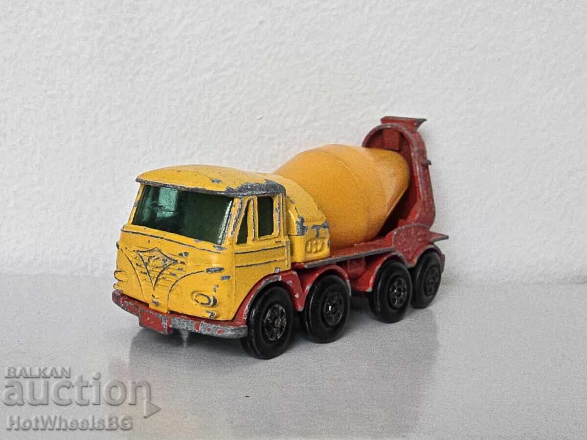 Аукцион Matchbox  No 21A Foden Concrete Truck 1970  год