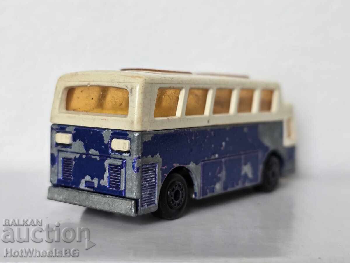 Delivery of Matchbox No. 65C Airport Coach 1977