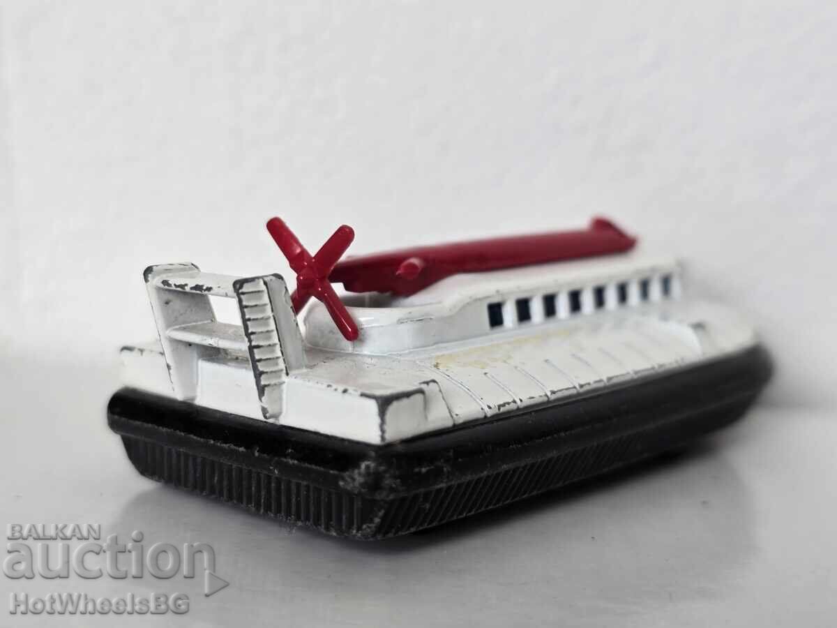 Доставка на Matchbox  No 72 B -Hovercraft 1972  год