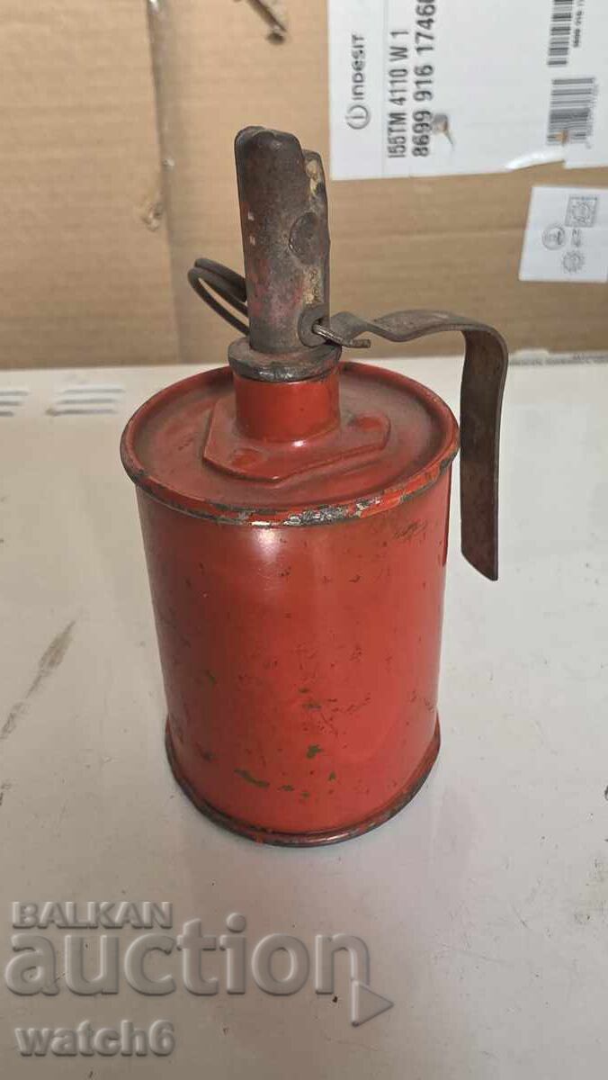 Grenade, full! Grenade, full!