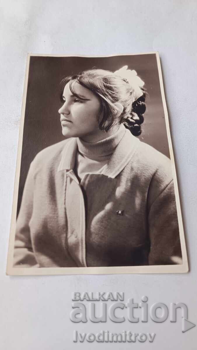 Foto Fată tânără