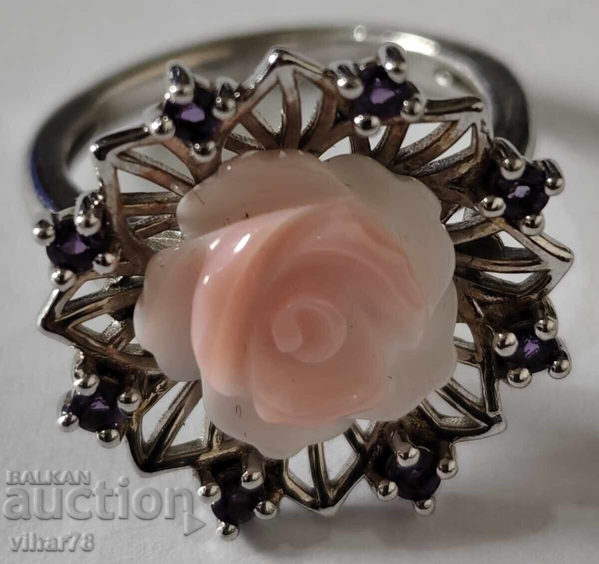 Licitație Inel de argint pentru femei