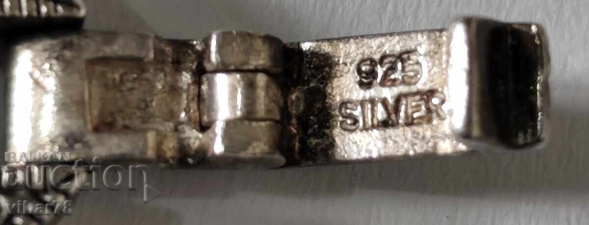 Παράδοση ΠΟΛΥ ΟΜΟΡΦΟ ΑΣΗΜΕΝΙΟ ΓΥΝΑΙΚΕΙΟ ΡΟΛΟΙ