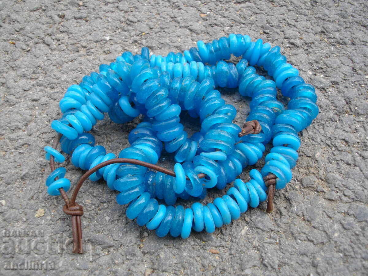 Auction GLASS BLUES Auction GLASS BLUES