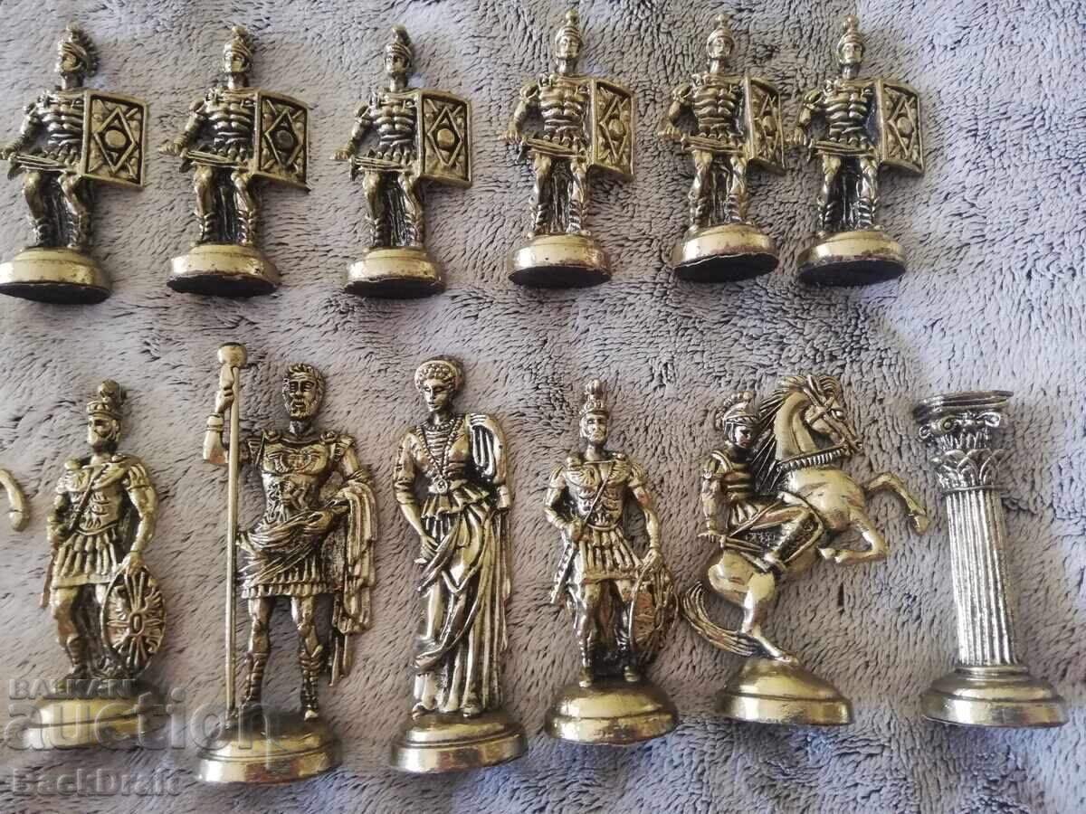 Auction  16 Solid Brass Figures, Soldiers for Chess Romans