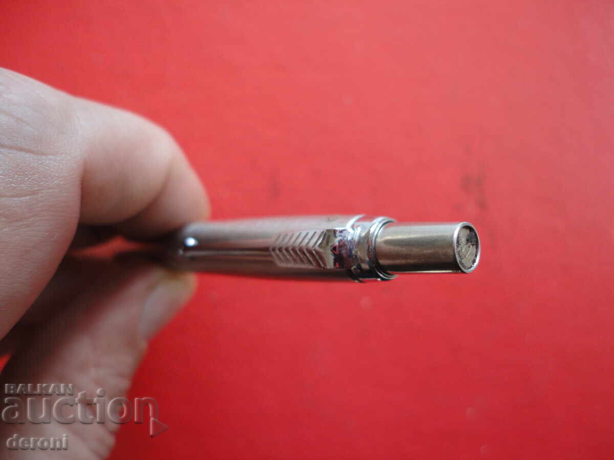 Доставка на Страхотен химикал химикалка Parker Made in England Доставка на Страхотен химикал химикалка Parker Made in England