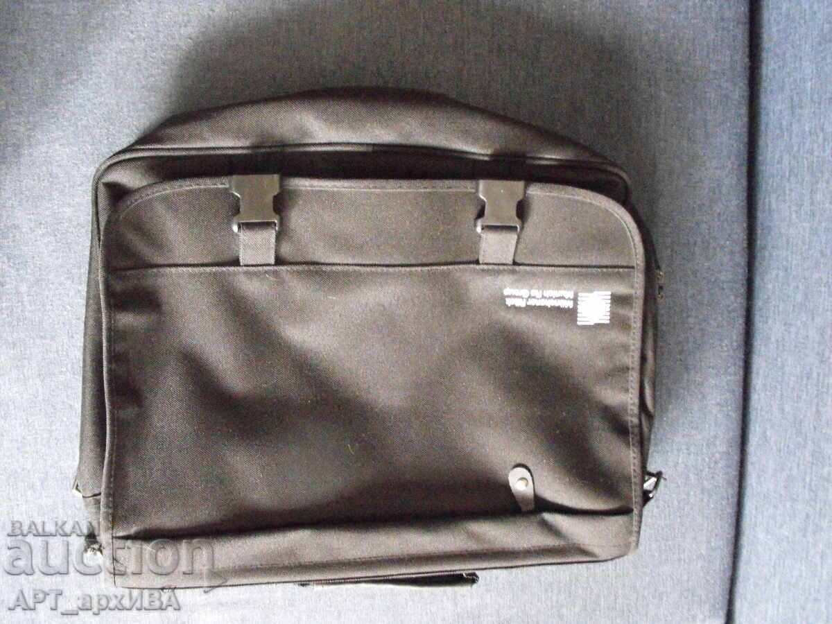 Collection of shoulder bags and backpacks; new, unused with price 9.50 BGN | € 4.86