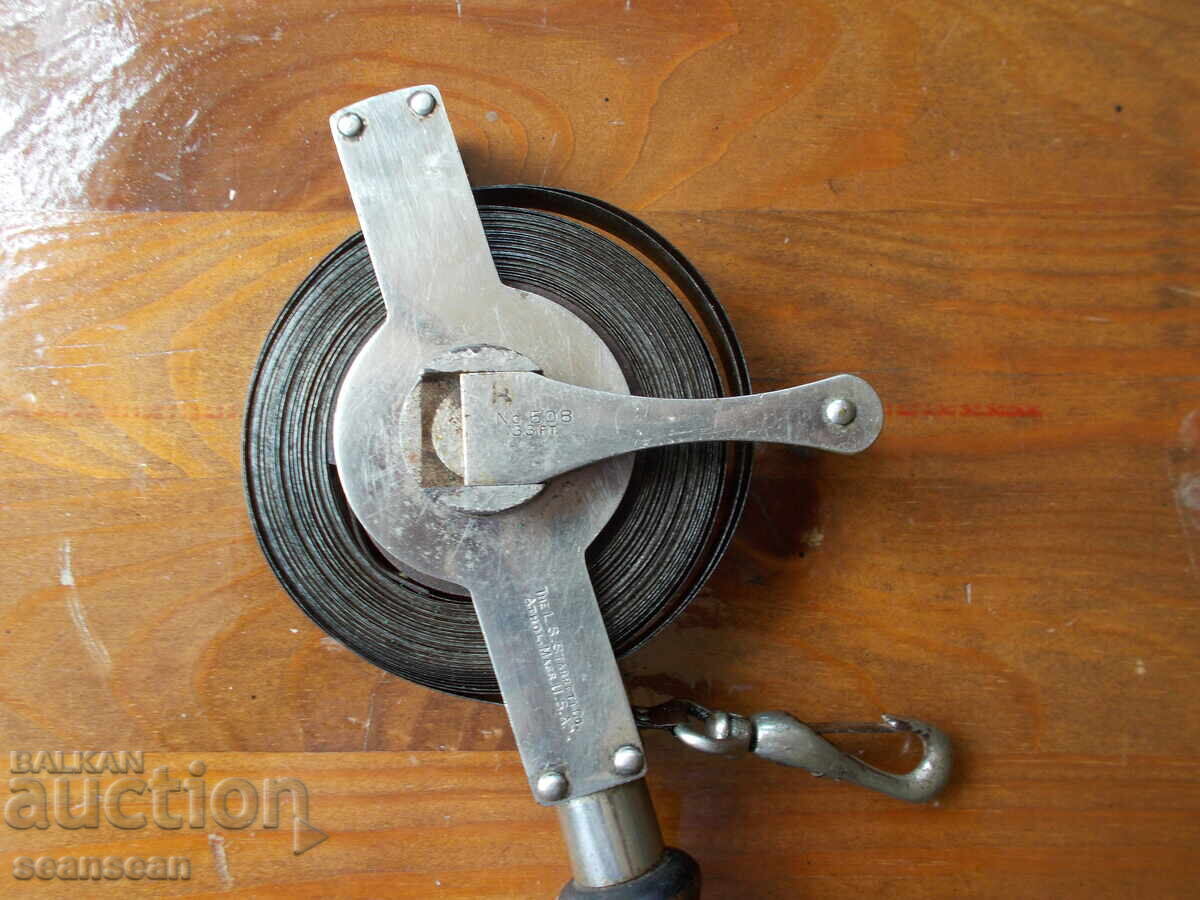 Δημοπρασία Πολύ παλιά (90-100 ετών) αμερικάνικη μεταλλική μεζούρα