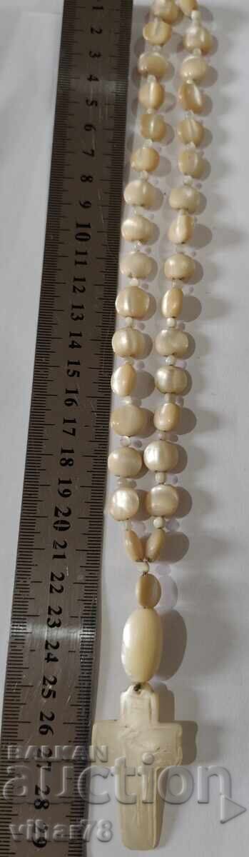 Auction  PEARL NECKLACE-NECKLACE