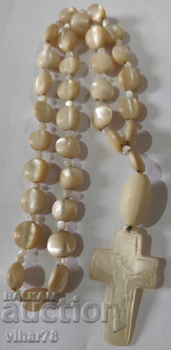 Delivery of PEARL NECKLACE-NECKLACE