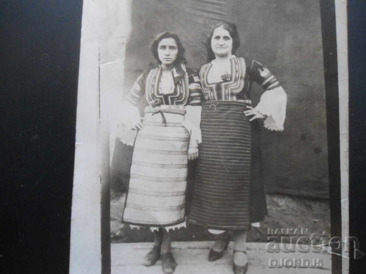 παλιά φωτογραφία με τιμή 5.00 BGN | € 2.56 παλιά φωτογραφία με τιμή 5.00 BGN | € 2.56