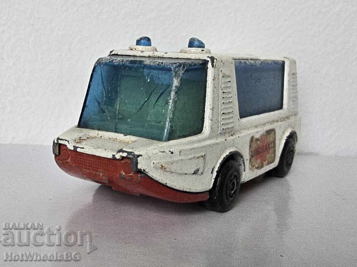Аукцион Matchbox  No 46B Stretcha Fetcha 1972  год