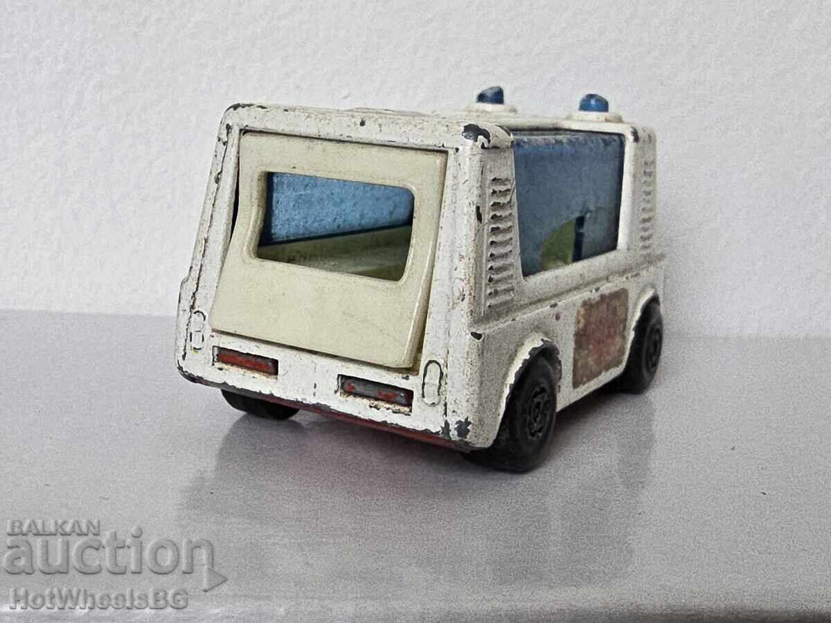 Matchbox  No 46B Stretcha Fetcha 1972  год - 5