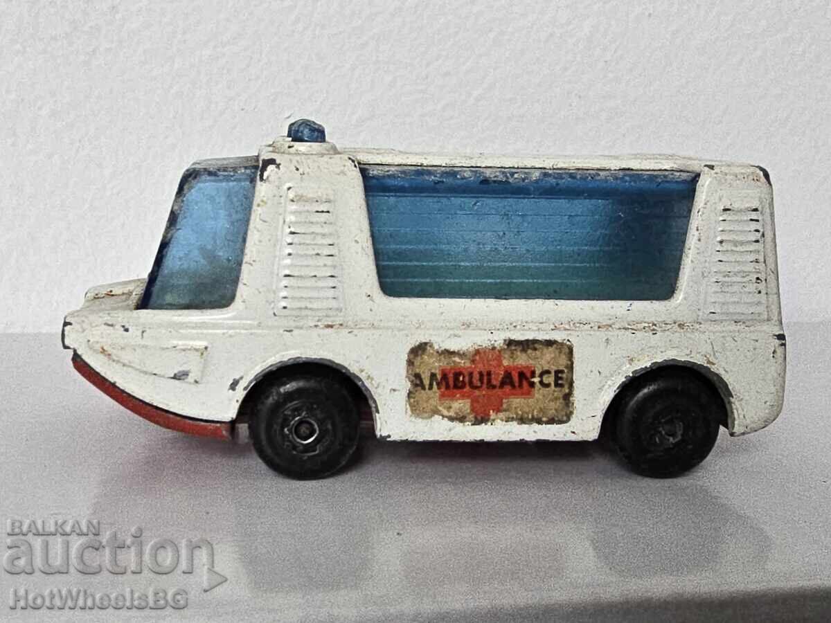 Matchbox  No 46B Stretcha Fetcha 1972  год