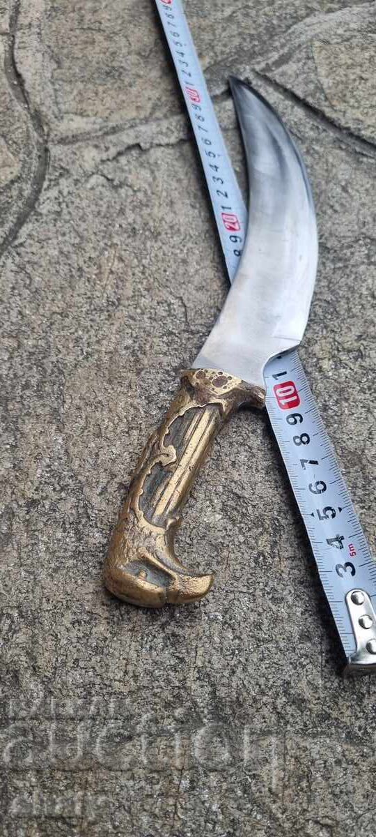 Παράδοση Παλαιό Μαχαίρι. Σπαθί