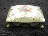 CUTIE VECHE DE PORȚELAN BULGĂREASCĂ PENTRU CĂRȚI SAU BIJUTERII CIP