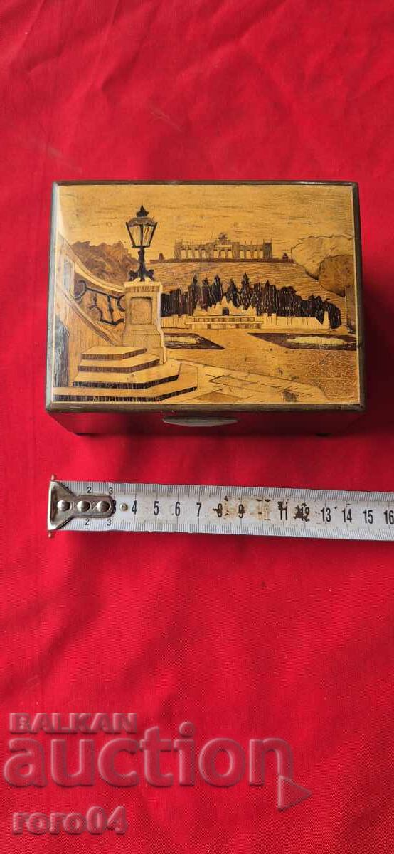 ΛΑΤΕΡΝΑ - ZUCKERMANN