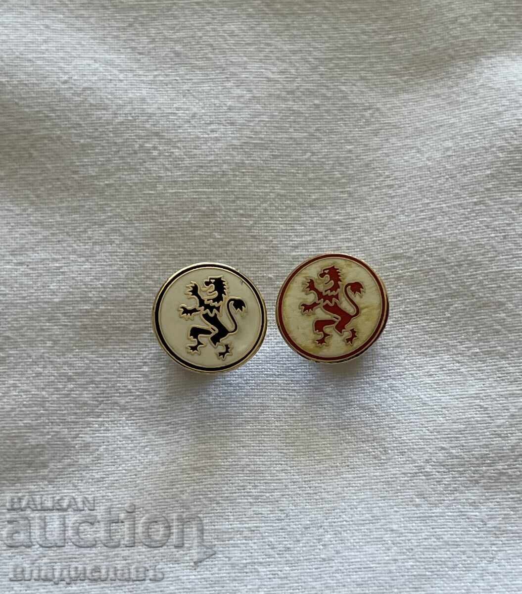 2 броя футболни значки България АС-23 София