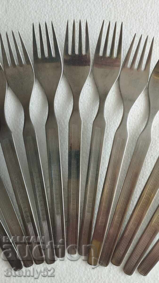 Licitație 12 buc. furculițe 19.5 cm. inox