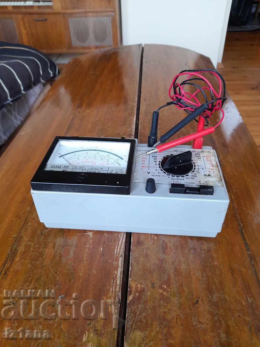 Old multimeter Ts4342-M1