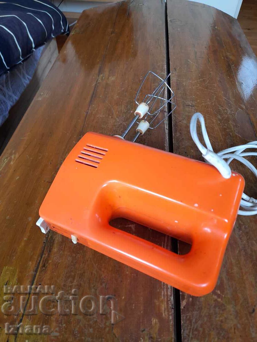 Доставка на Стар миксер Aka RG28S