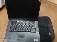 Laptop Dell funcțional fără HDD și încărcător