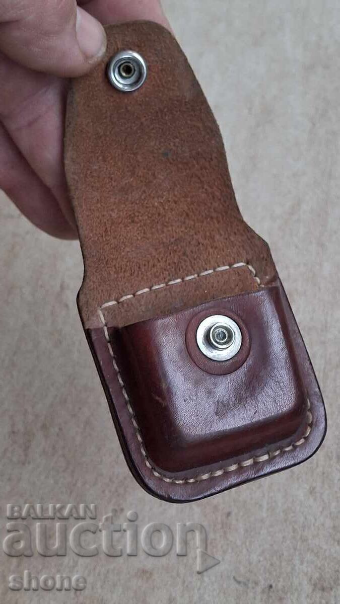 Licitație Brichetă, Zippo, pe benzină, tabacheră, pipă