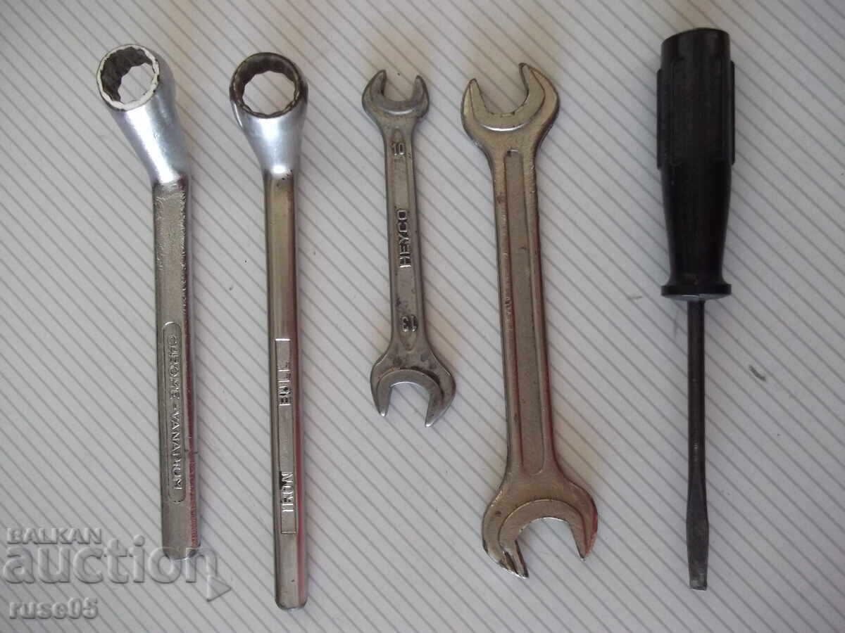 Доставка на Лот от 2 бр. едностранни лули, 2 бр. гаечни ключа и отвертка