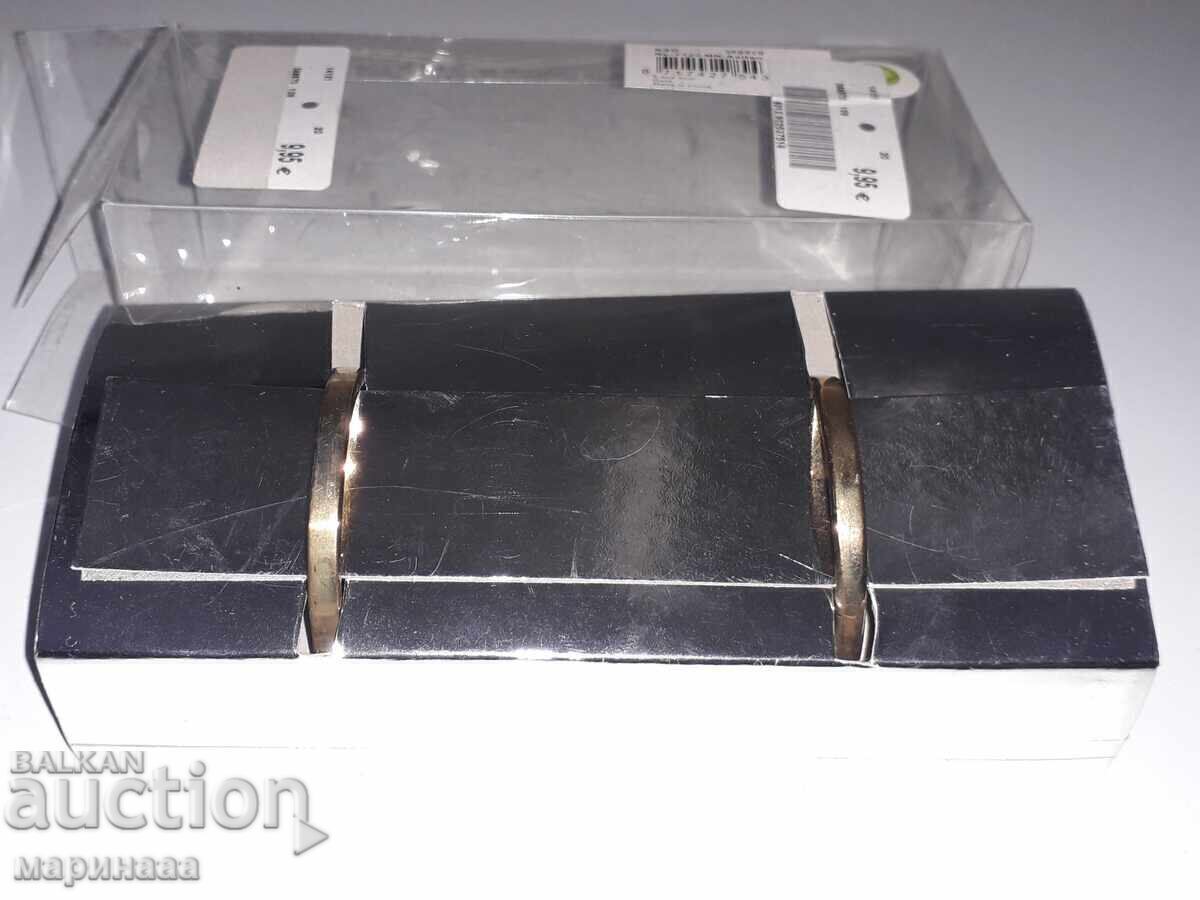 Delivery of NAPKIN RINGS. SOLID METAL, GOLD PLATED