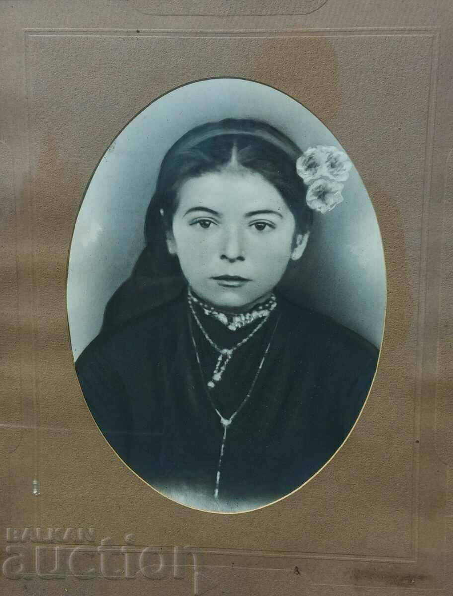 CADRU PORTRET FOTO RENAȘTERE DE FATA cu preț € 102.26 | 200.00 BGN CADRU PORTRET FOTO RENAȘTERE DE FATA cu preț € 102.26 | 200.00 BGN