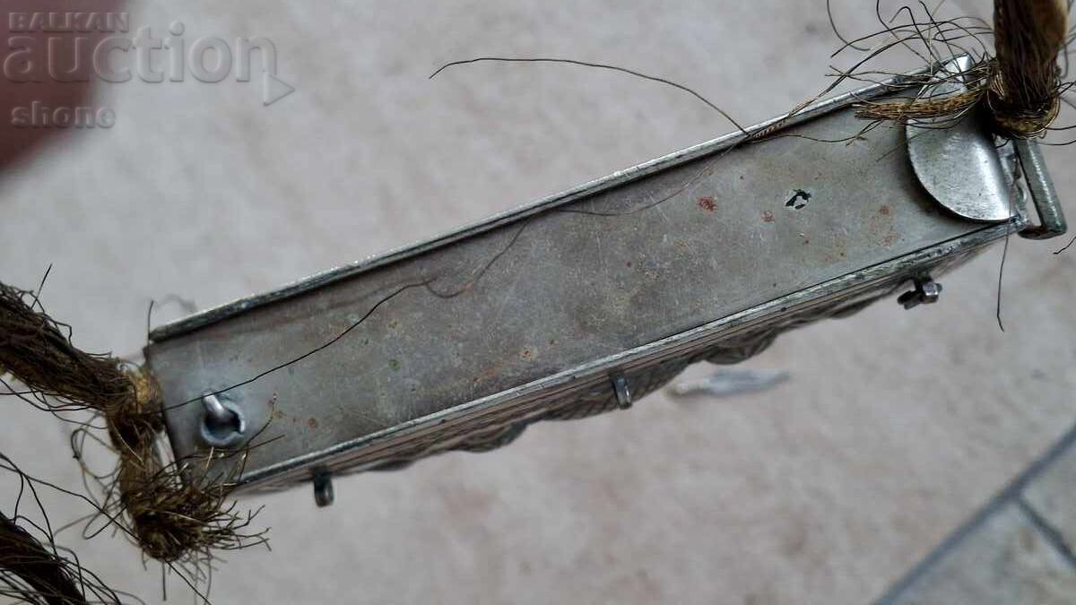 A cartridge bag, a cartridge box, a powder horn, a powder flask - 7