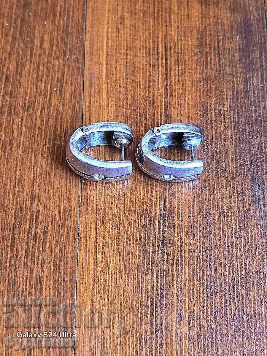 Delivery of Solid Silver Earrings. 9.72 GRAMS. I'm launching over 100 Auctions Delivery of Solid Silver Earrings. 9.72 GRAMS. I'm launching over 100 Auctions