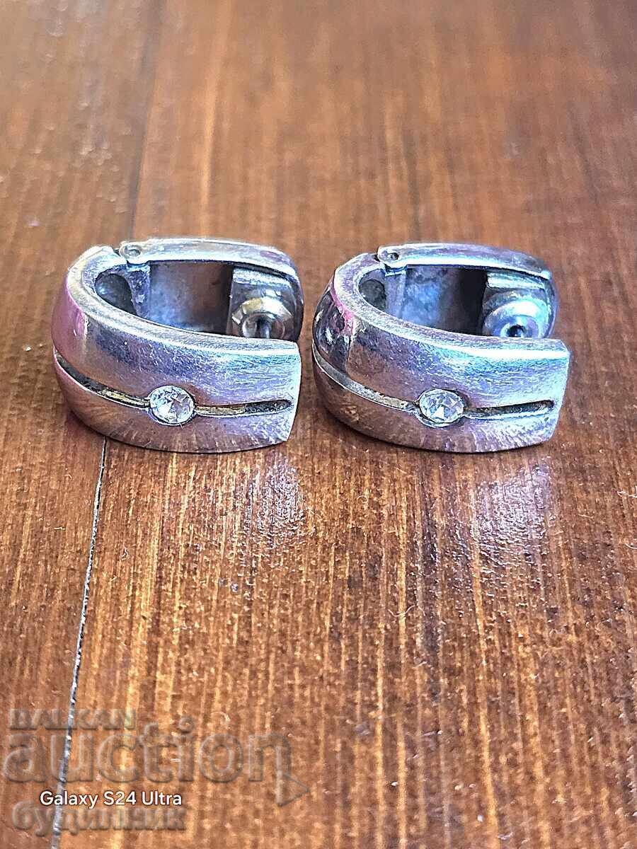 Solid Silver Earrings. 9.72 GRAMS. I'm launching over 100 Auctions Solid Silver Earrings. 9.72 GRAMS. I'm launching over 100 Auctions