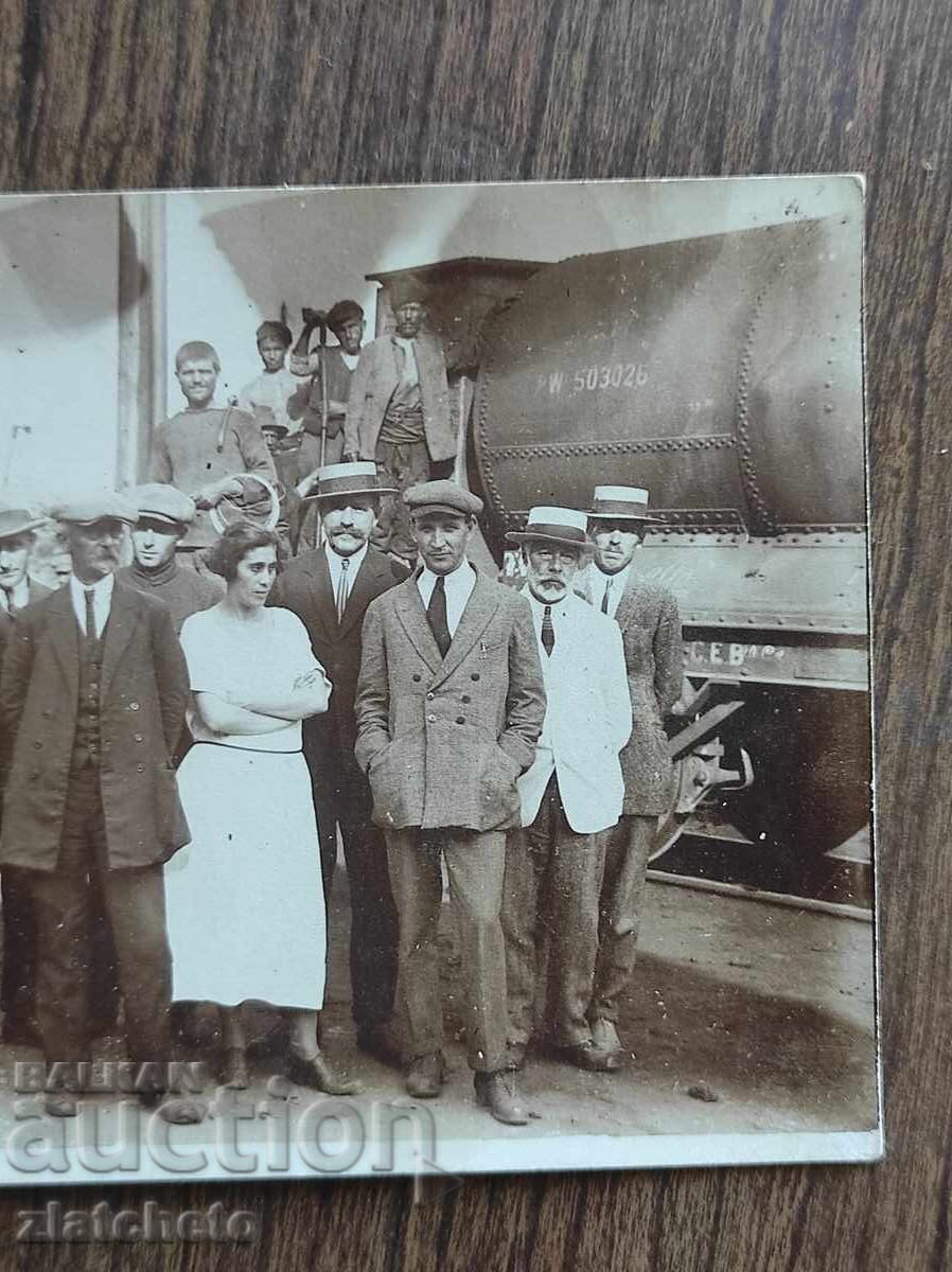 Παλιά φωτογραφία ΠΣΒ - με τον στρατηγό Νικόλα Στάικοφ με τιμή 25.00 BGN | € 12.78