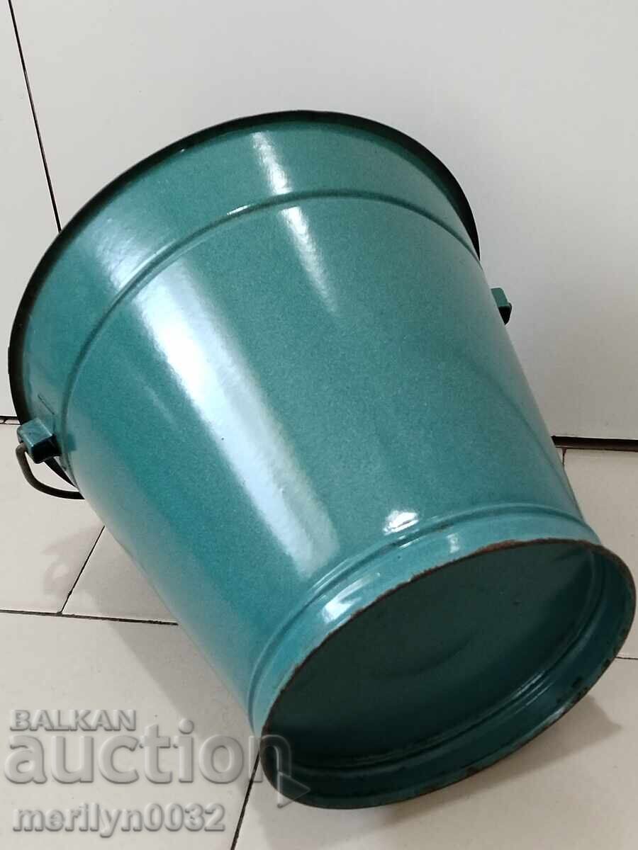 Κουβάς εμαγιέ από την εποχή της λεκάνης σμάλτου αγγείου Σώτσα NRB - 5