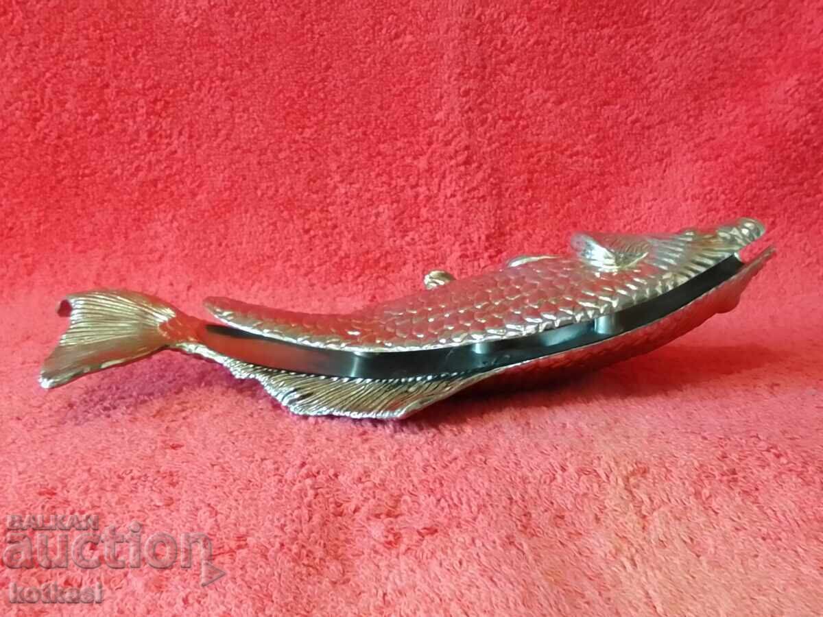 Figurină metalică veche Pește Crap Suport pentru șervețele - 6 Figurină metalică veche Pește Crap Suport pentru șervețele - 6