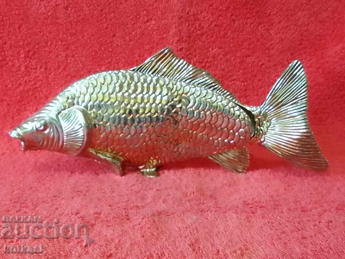 Figurină metalică veche Pește Crap Suport pentru șervețele Figurină metalică veche Pește Crap Suport pentru șervețele