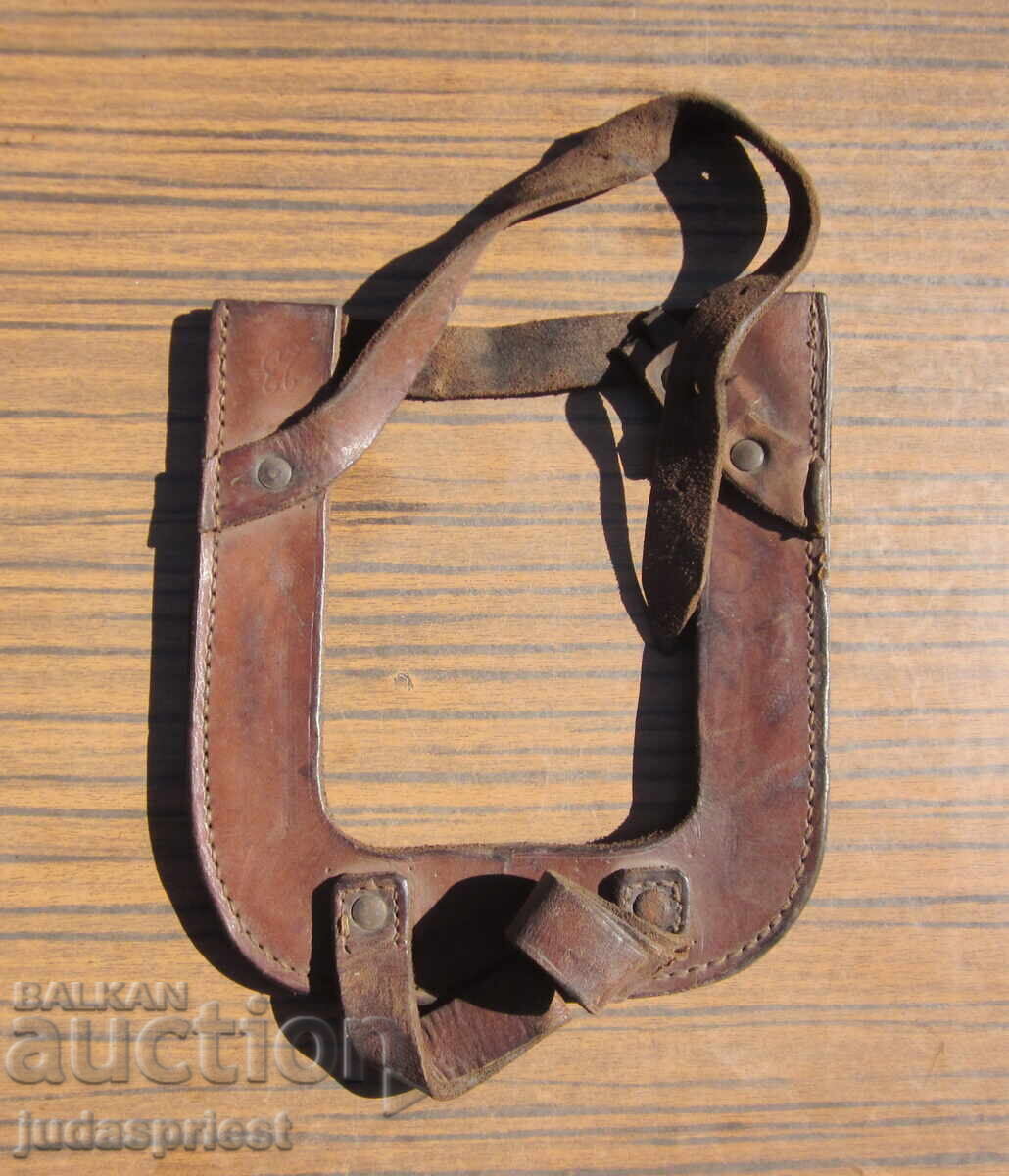 ΠΣΒ δερμάτινος θήκη για στρατιωτικό φτυάρι τάφρου ΠΣΒ δερμάτινος θήκη για στρατιωτικό φτυάρι τάφρου