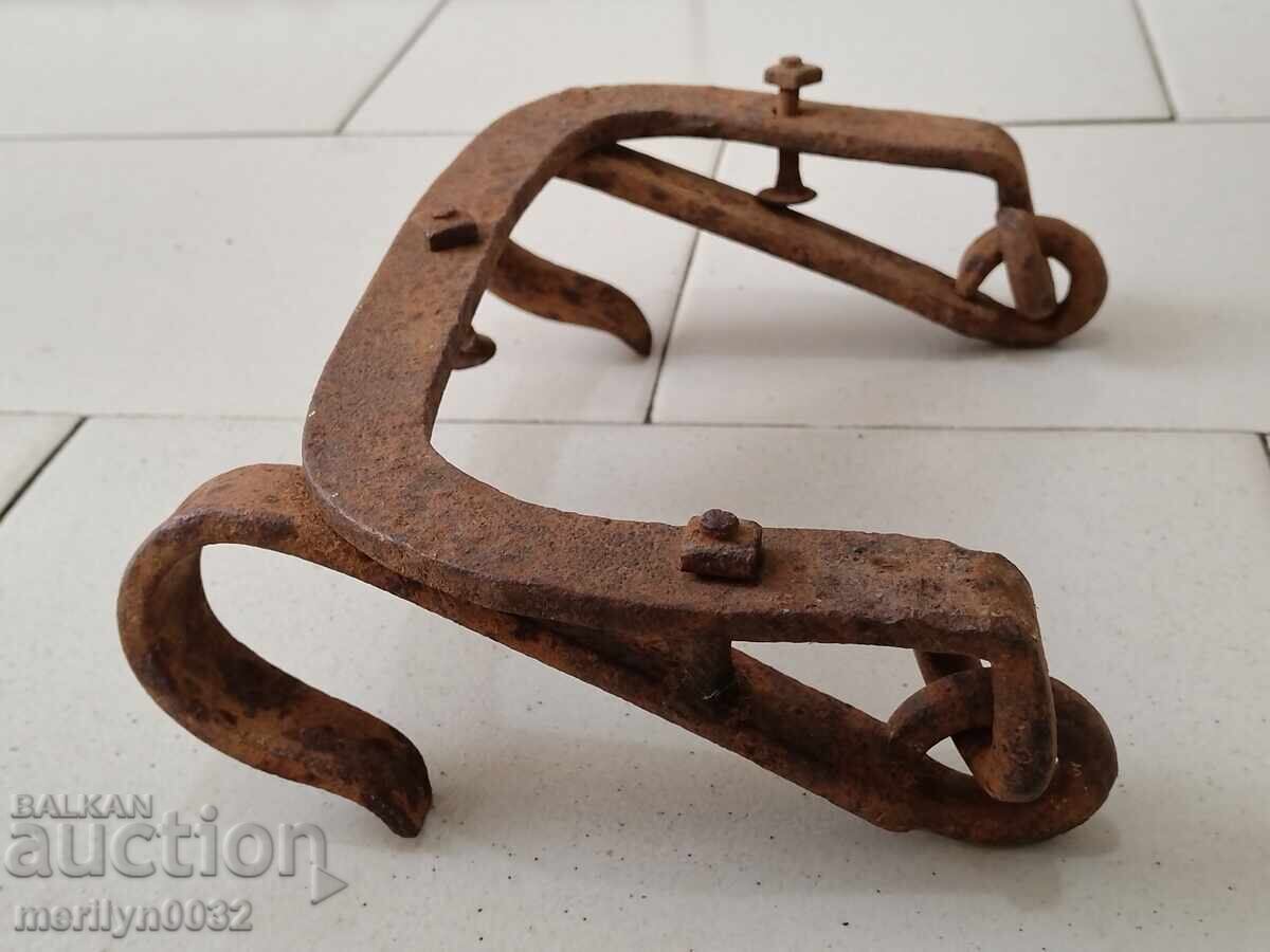 Ковани железа за пейка на каруца с цена 38.00 лв. | € 19.43