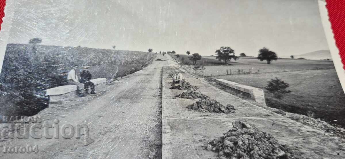 ΕΤΑΙΡΕΙΑ ΓΡΑΝΙΤΟΥ με τιμή € 7.99 | 15.63 BGN