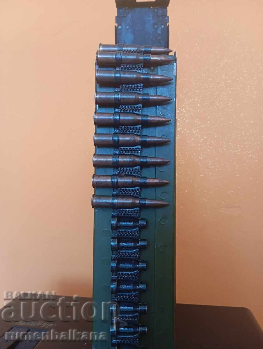 ΚΟΥΤΙ ΓΙΑ ΚΑΡΤΕΤΣΙΝΙΤΣΑ