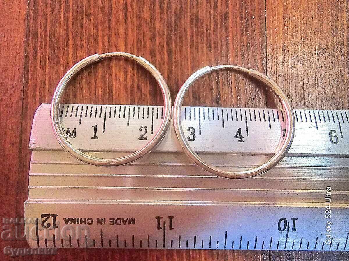 Delivery of Silver earrings. I'm listing over 100 auctions. Take a look and stay tuned Delivery of Silver earrings. I'm listing over 100 auctions. Take a look and stay tuned