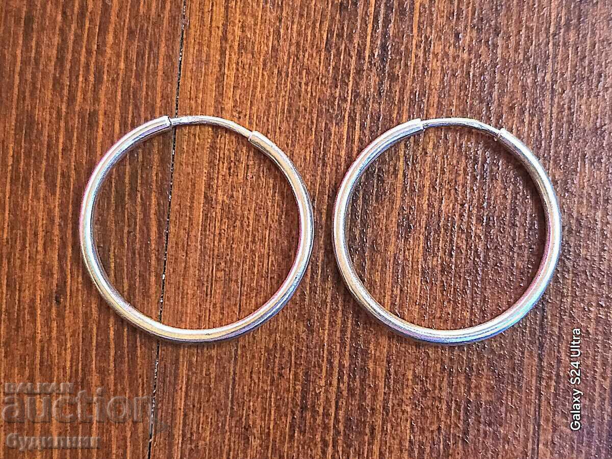 Silver earrings. I'm listing over 100 auctions. Take a look and stay tuned Silver earrings. I'm listing over 100 auctions. Take a look and stay tuned