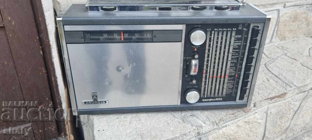 Grundig Satellite Radio with price 185.00 BGN | € 94.59