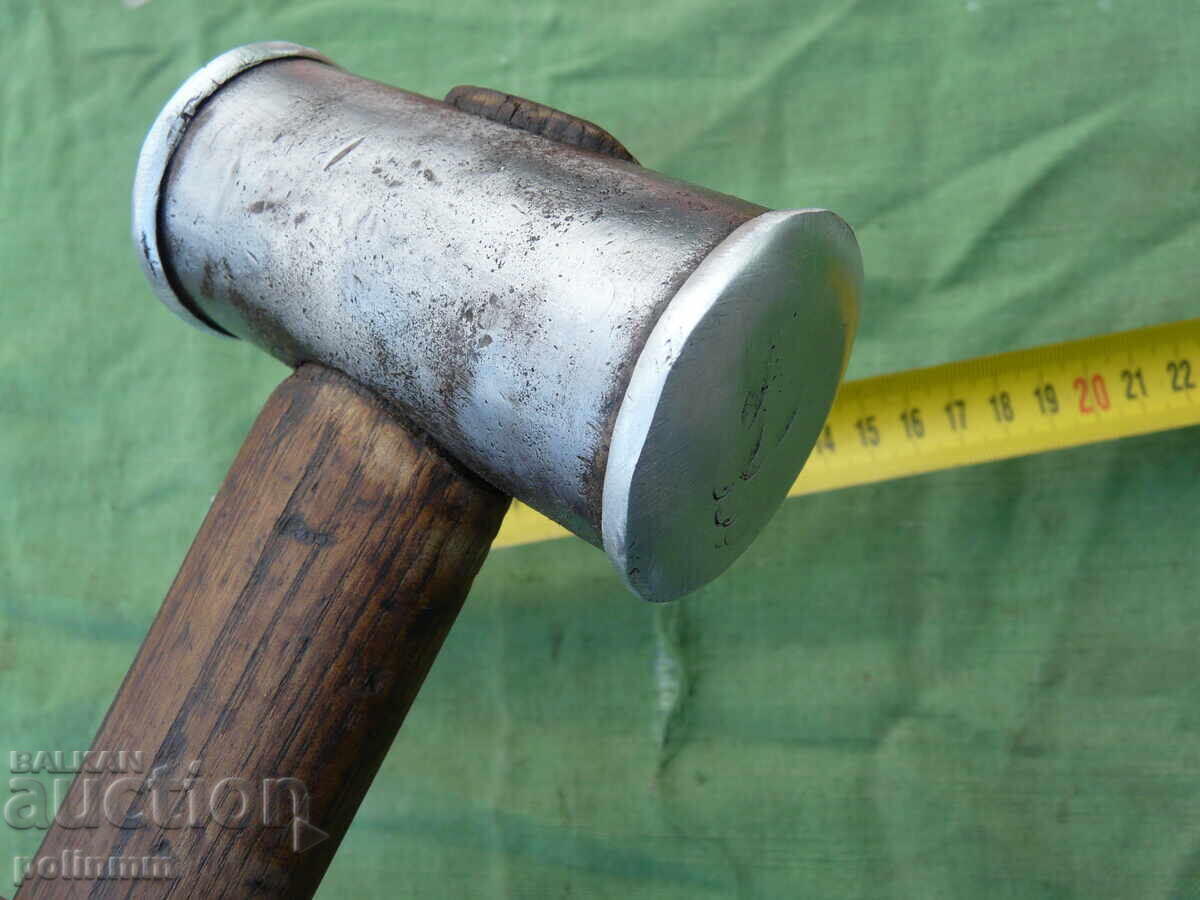Auction  Non-sparking hammer - 312