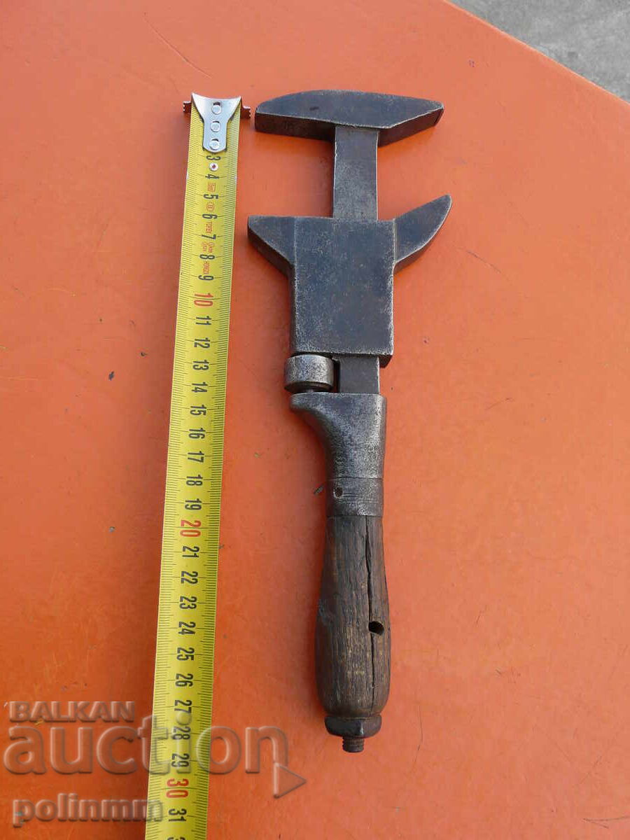 Παλαιό κλειδί σωλήνων - 306 Παλαιό κλειδί σωλήνων - 306