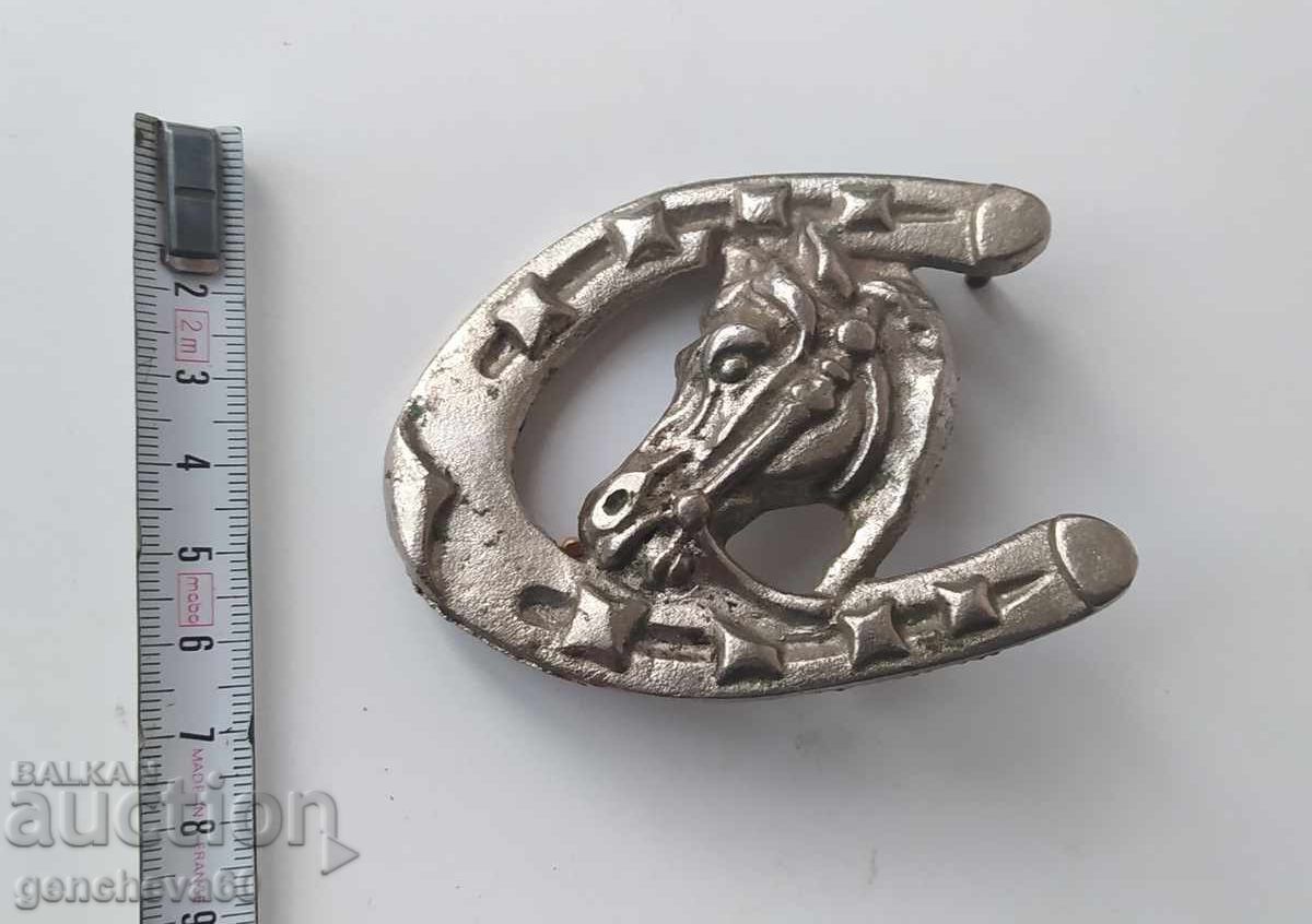 Licitație Veche potcoavă metalică pentru ușă Licitație Veche potcoavă metalică pentru ușă